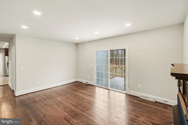 98 DEACON RD, Fredericksburg, VA 22405