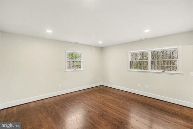 98 DEACON RD, Fredericksburg, VA 22405