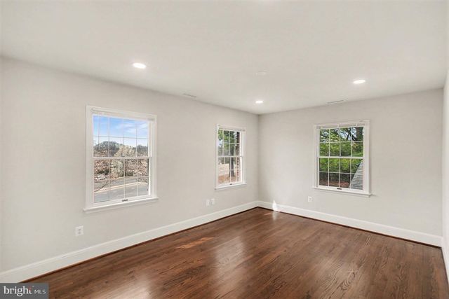 98 DEACON RD, Fredericksburg, VA 22405