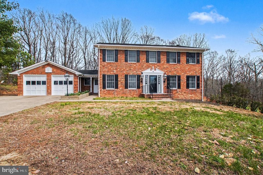 98 DEACON RD, Fredericksburg, VA 22405