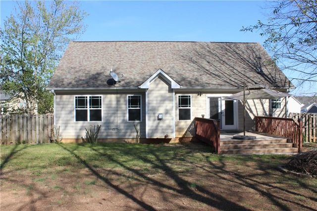 24 Maple Grove Drive, Adairsville, GA 30103