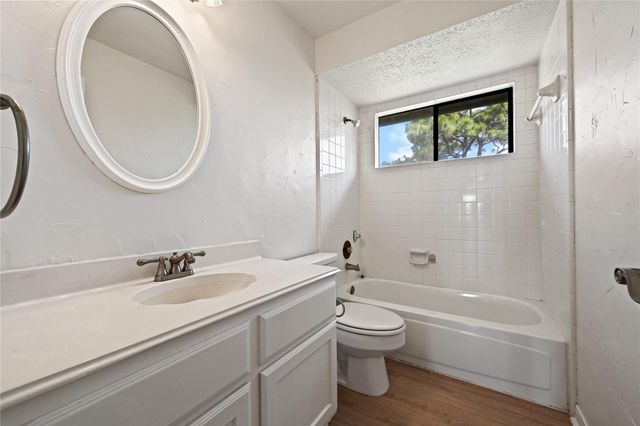 2607 Sailboat Drive, Houston, TX 77058