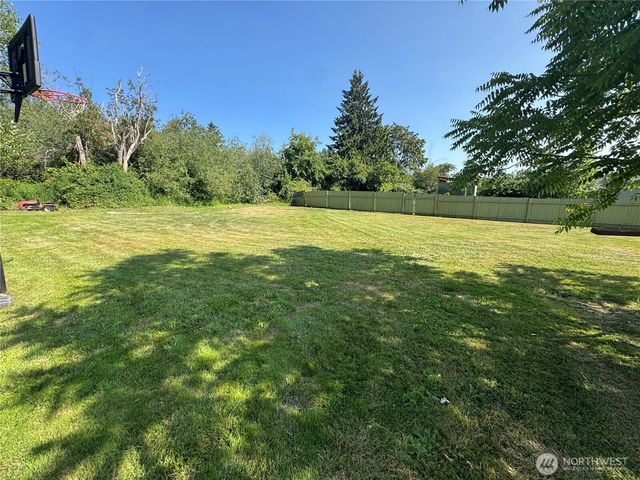 12026 59th Avenue S, Seattle, WA 98178