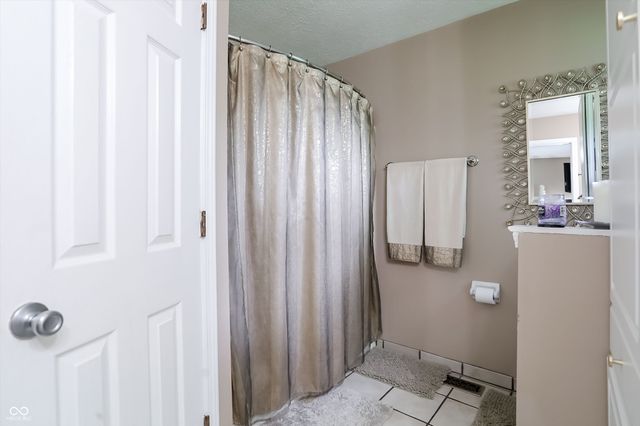 711 N Scott Drive, Greenwood, IN 46142