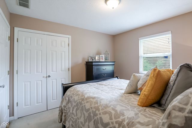 711 N Scott Drive, Greenwood, IN 46142