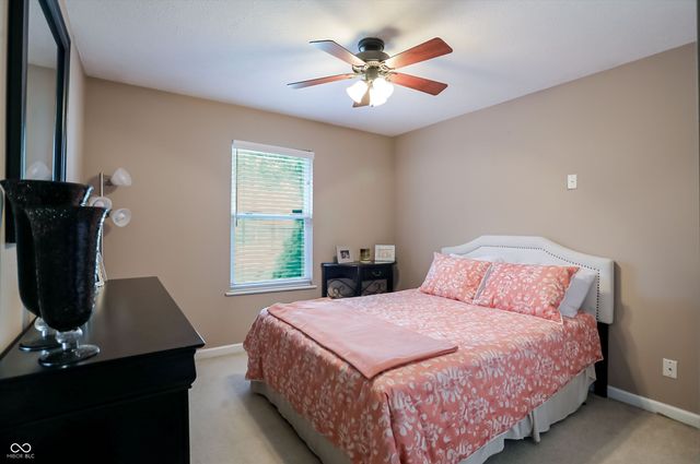 711 N Scott Drive, Greenwood, IN 46142
