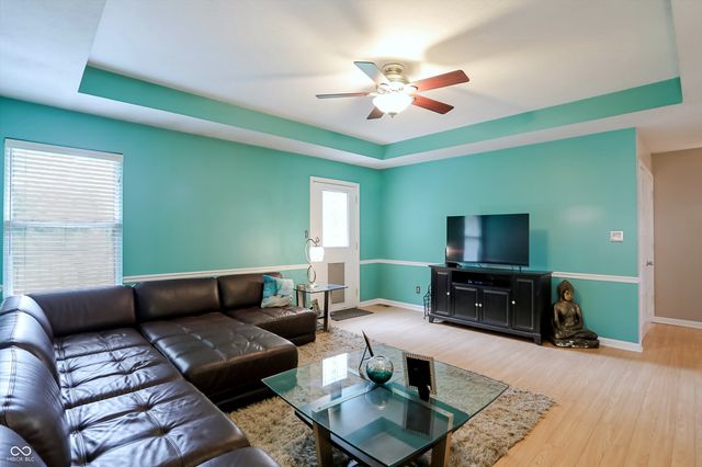 711 N Scott Drive, Greenwood, IN 46142