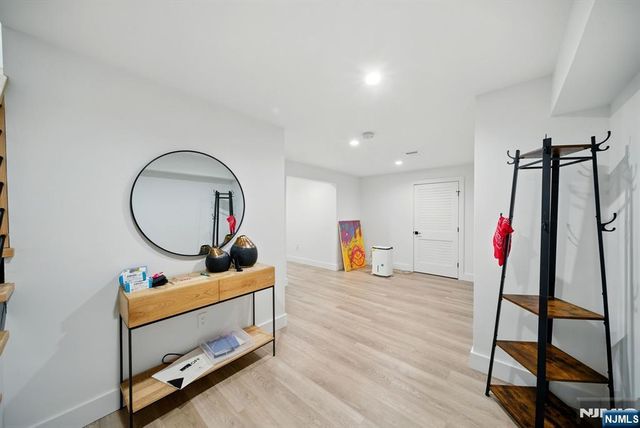 90 Columbus Drive, Tenafly, NJ 07670