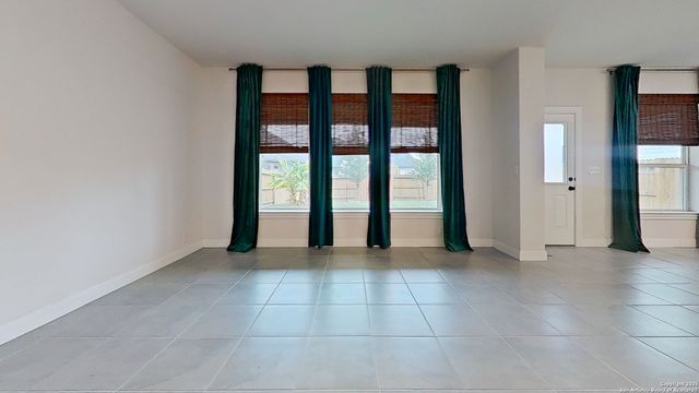 9422 Van Horn, San Antonio, TX 78254