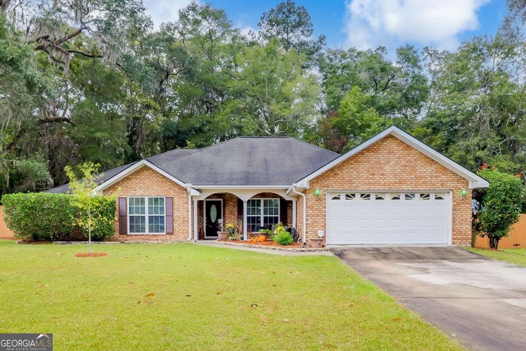 29 Sassafras Lane, Midway, GA 31320
