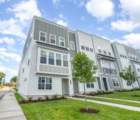 722 41st Ave, N, Nashville, TN 37209