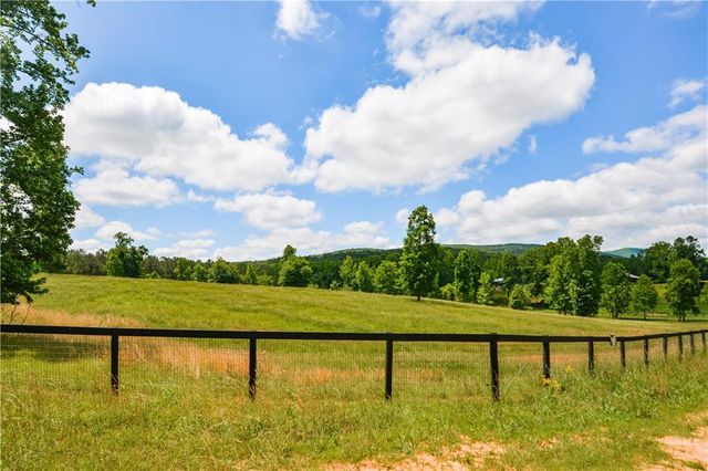 114 Addington Lane, Waleska, GA 30183