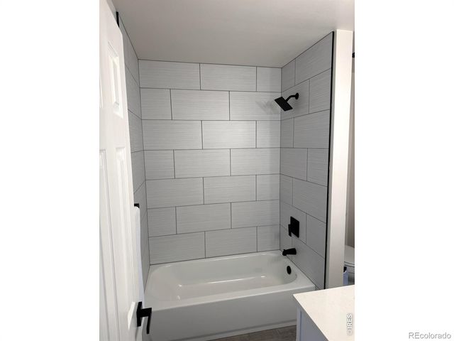 13970 W 72nd Place C, Arvada, CO 80005