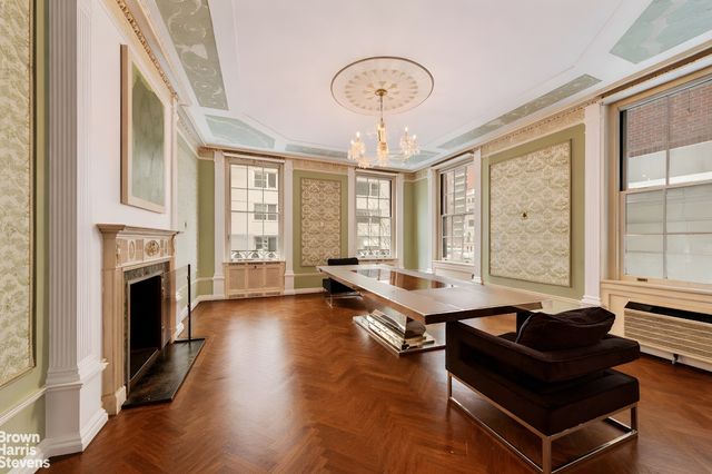 52 E 69TH Street, New York City, NY 10021