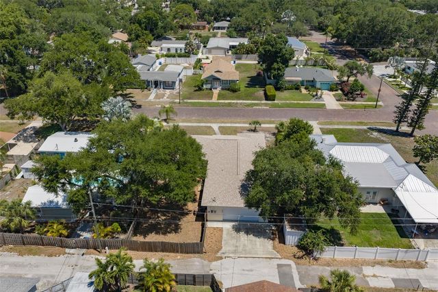 7508 4TH AVENUE N, St Petersburg, FL 33710