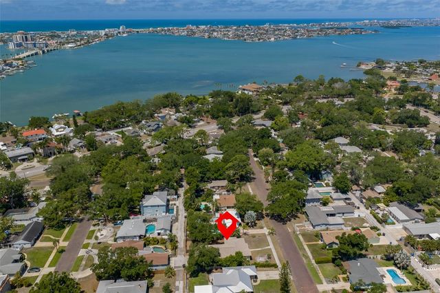 7508 4TH AVENUE N, St Petersburg, FL 33710