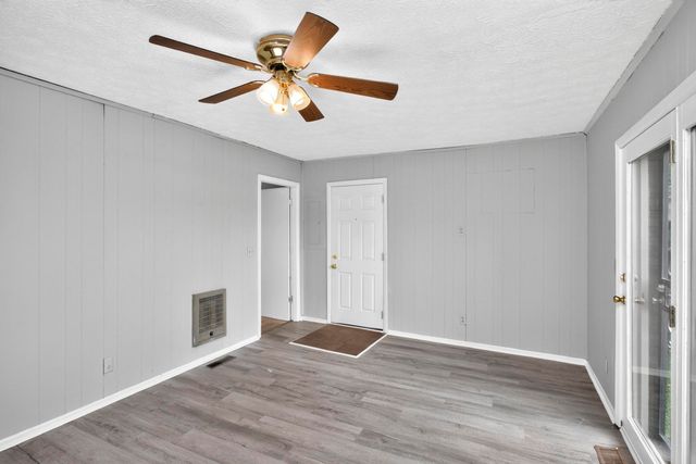 2423 Underwood St, Nashville, TN 37208