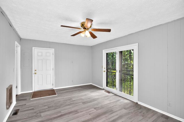 2423 Underwood St, Nashville, TN 37208