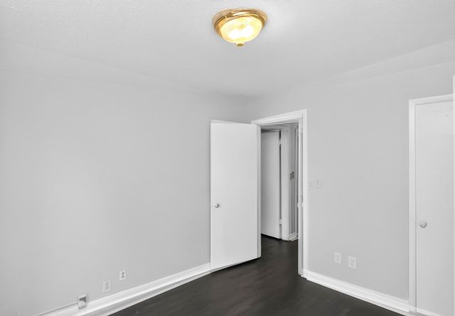 2423 Underwood St, Nashville, TN 37208