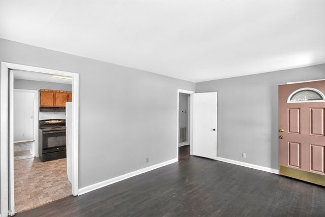 2423 Underwood St, Nashville, TN 37208