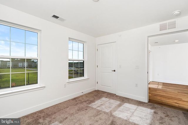 2301 JACOB FRANCIS, Titusville, NJ 08560
