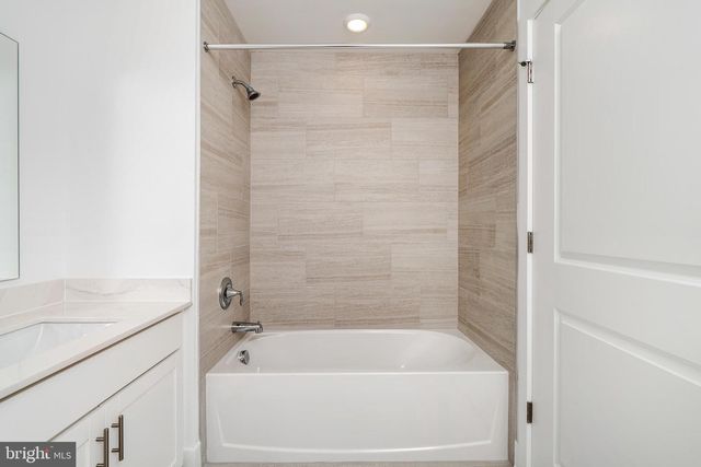 2301 JACOB FRANCIS, Titusville, NJ 08560