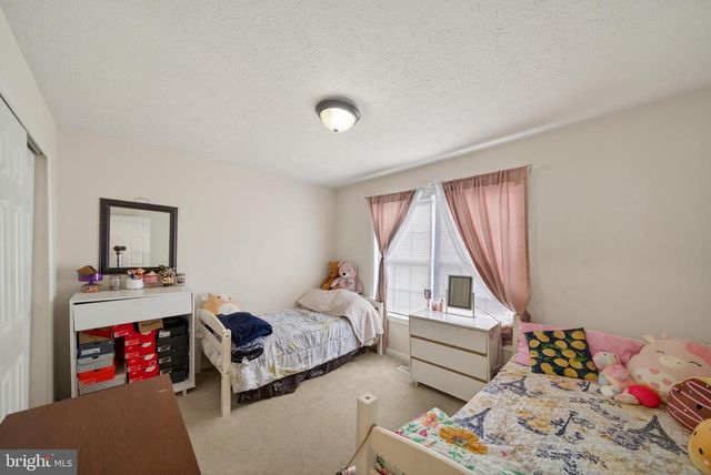 30 IVES ST, Martinsburg, WV 25405