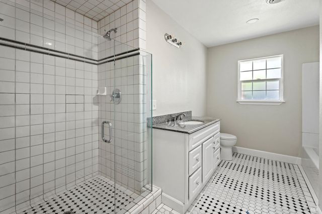 409 Luce Ave, Ukiah, CA 95482