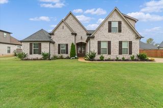 50 COLE CREEK LN, Oakland, TN 38060