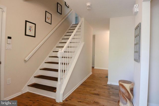 1401 BEVERLY DR, Quakertown, PA 18951