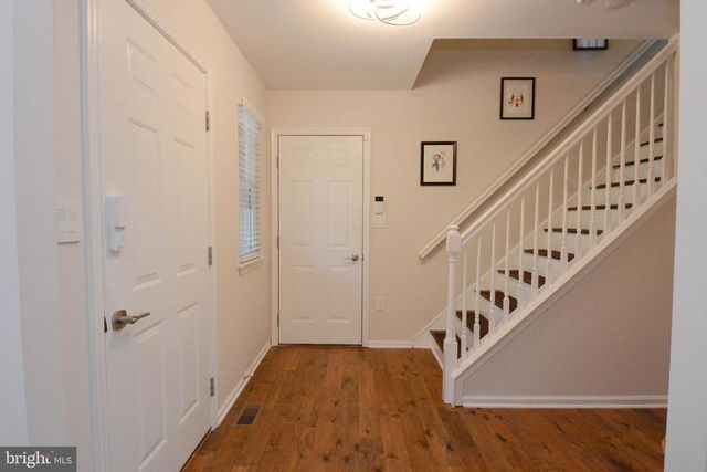 1401 BEVERLY DR, Quakertown, PA 18951