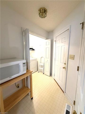 206 Ridge Creek Drive, Trinity, NC 27370