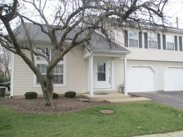 203 Teak Lane, Streamwood, IL 60107
