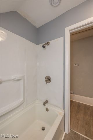 2193 W 104 Street, Cleveland, OH 44102