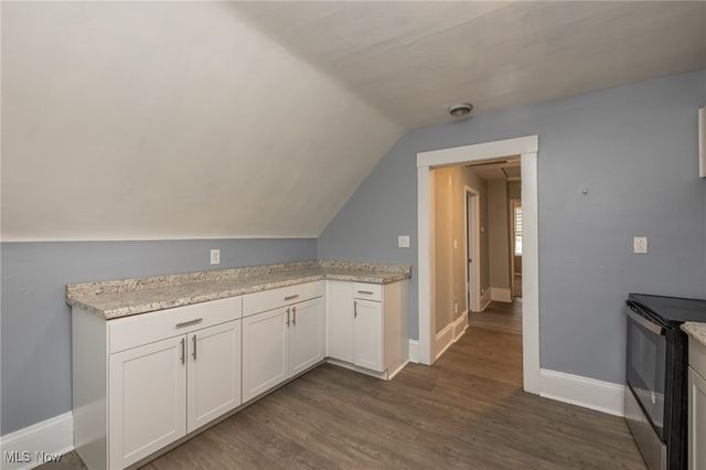 2193 W 104 Street, Cleveland, OH 44102