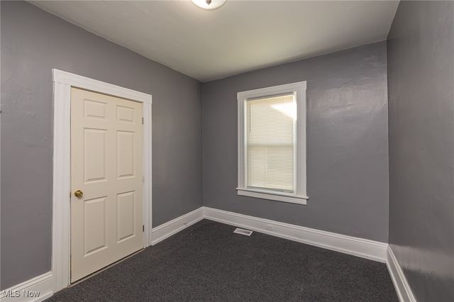 2193 W 104 Street, Cleveland, OH 44102