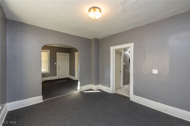 2193 W 104 Street, Cleveland, OH 44102