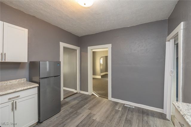 2193 W 104 Street, Cleveland, OH 44102