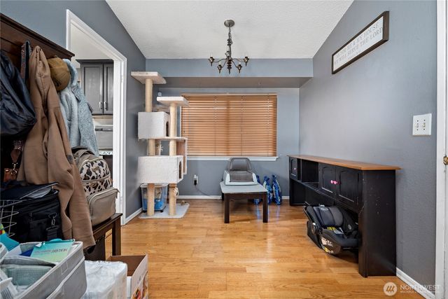 2432 Hemenway Place, Oak Harbor, WA 98277