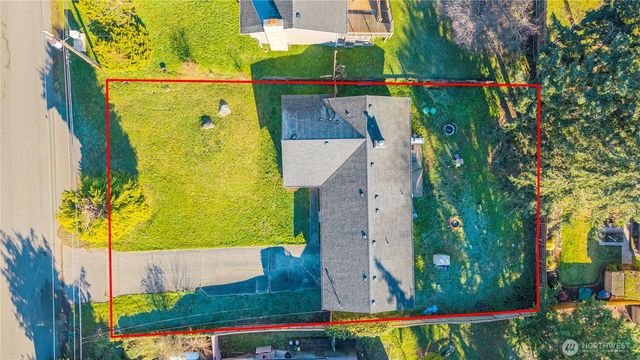 2432 Hemenway Place, Oak Harbor, WA 98277