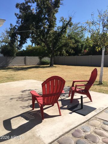 3609 E PICCADILLY Road, Phoenix, AZ 85018