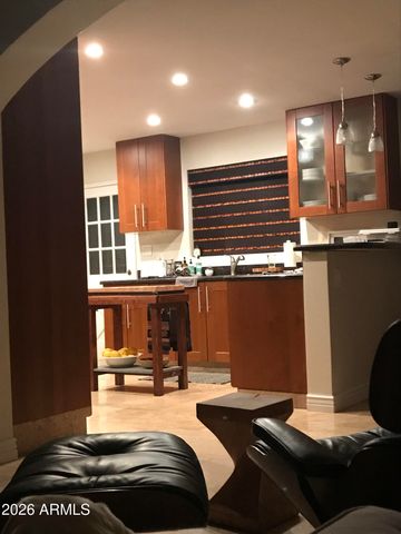 3609 E PICCADILLY Road, Phoenix, AZ 85018