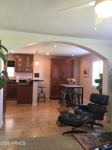 3609 E PICCADILLY Road, Phoenix, AZ 85018