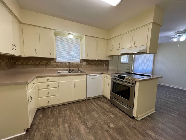 4616 Fawn Drive, Fort Worth, TX 76132