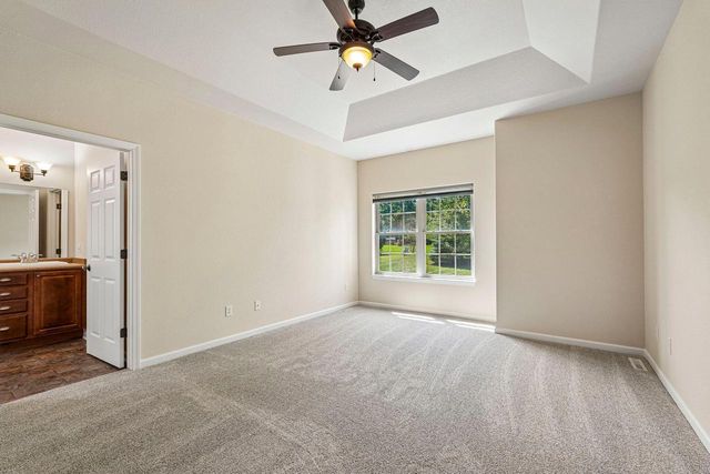 N66W23663 Hillview DRIVE, Sussex, WI 53089