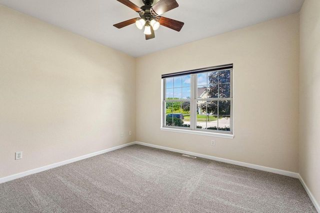 N66W23663 Hillview DRIVE, Sussex, WI 53089