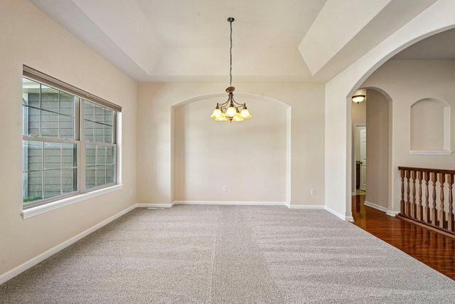 N66W23663 Hillview DRIVE, Sussex, WI 53089