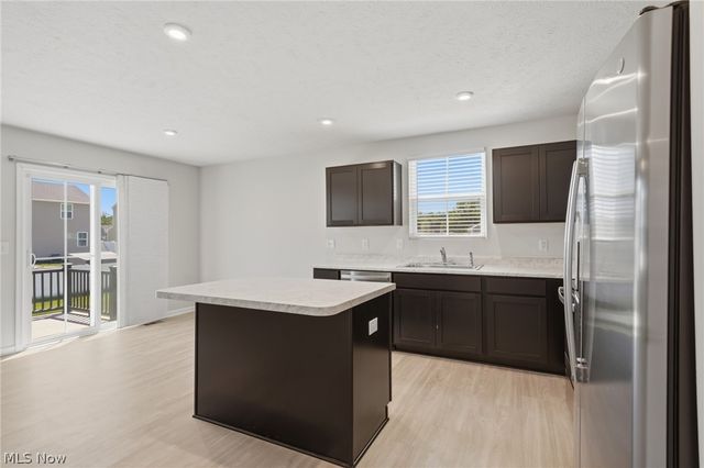 140 Wildflower Drive, Elyria, OH 44035