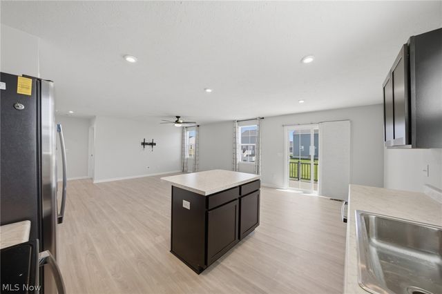 140 Wildflower Drive, Elyria, OH 44035