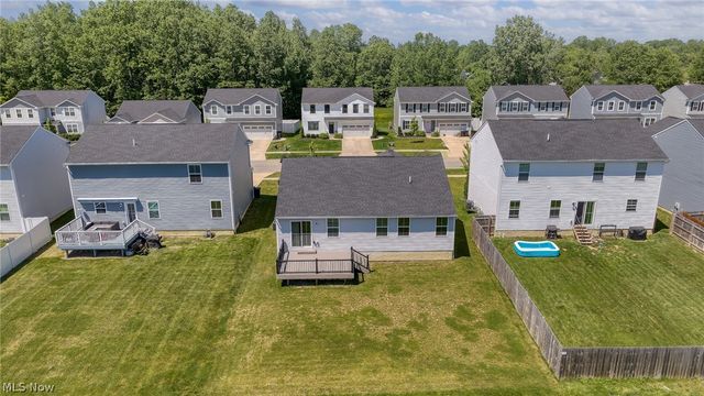 140 Wildflower Drive, Elyria, OH 44035